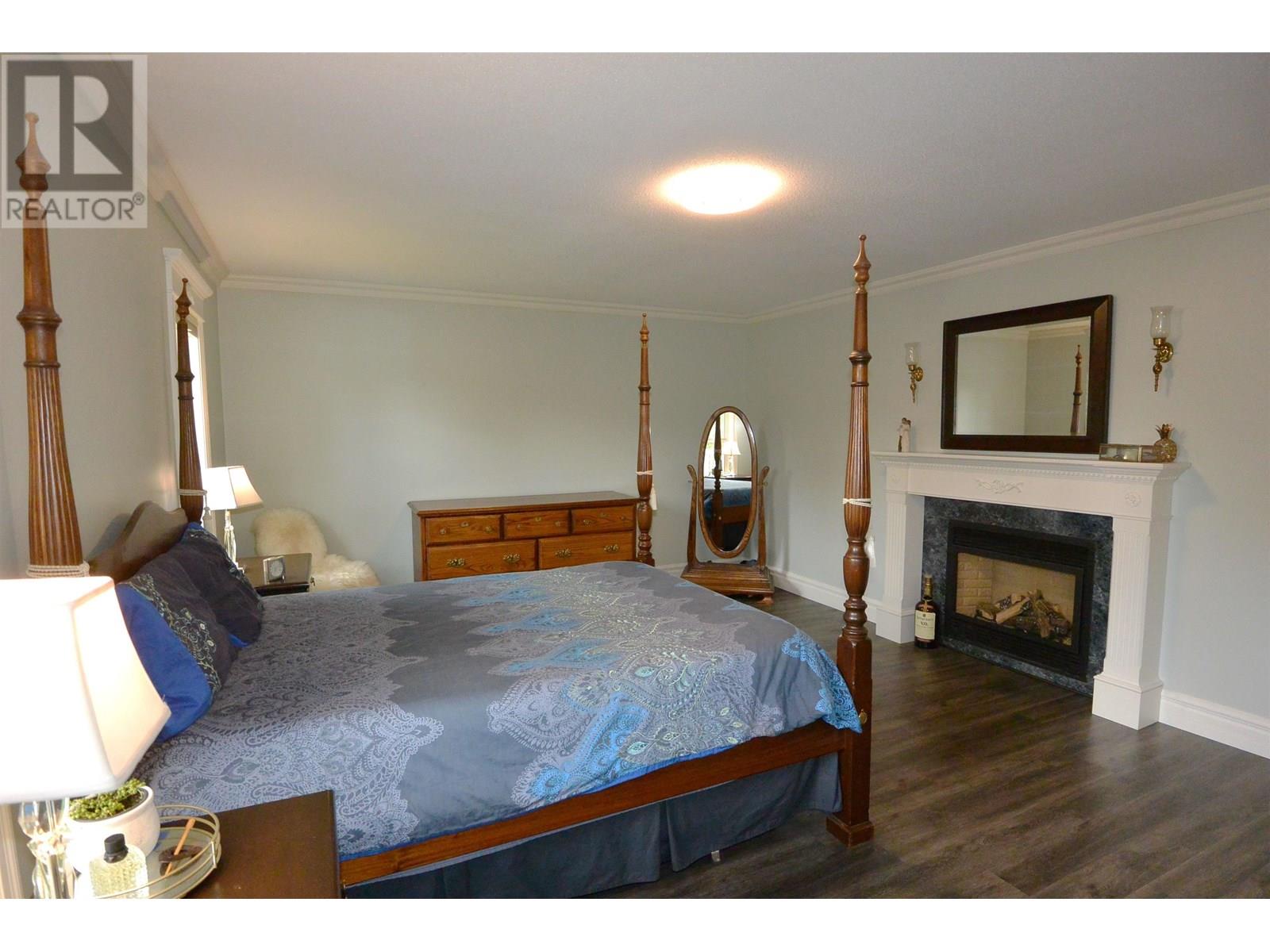 1615 ALDOUS STREET, Hazelton