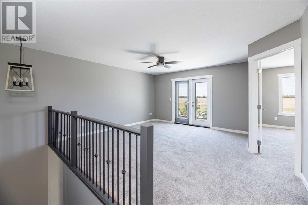 Single Family House for Sale in  Emmett Crescent Evergreen Red Deer 