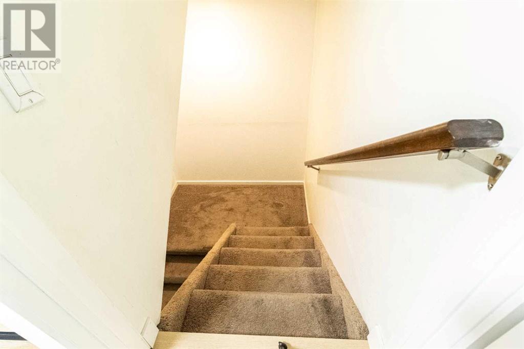 Photo 22 of 78 1155 Falconridge Drive Ne, Calgary AB