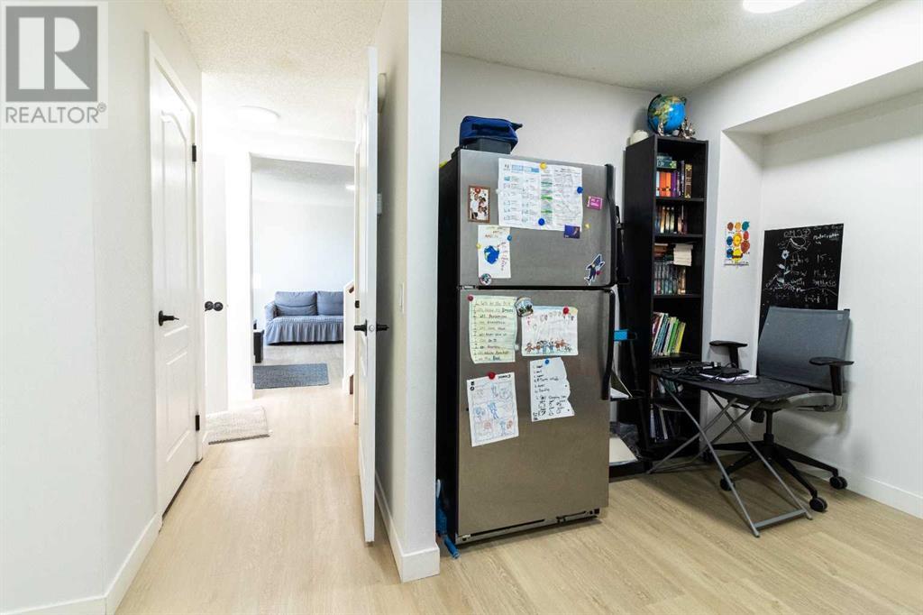Photo 19 of 78 1155 Falconridge Drive Ne, Calgary AB