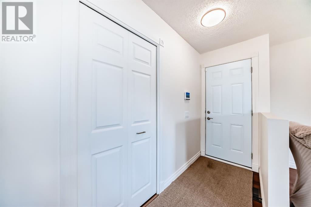Single Family House Bungalow for Sale in  Penswood Place Penbrooke Meadows Calgary 