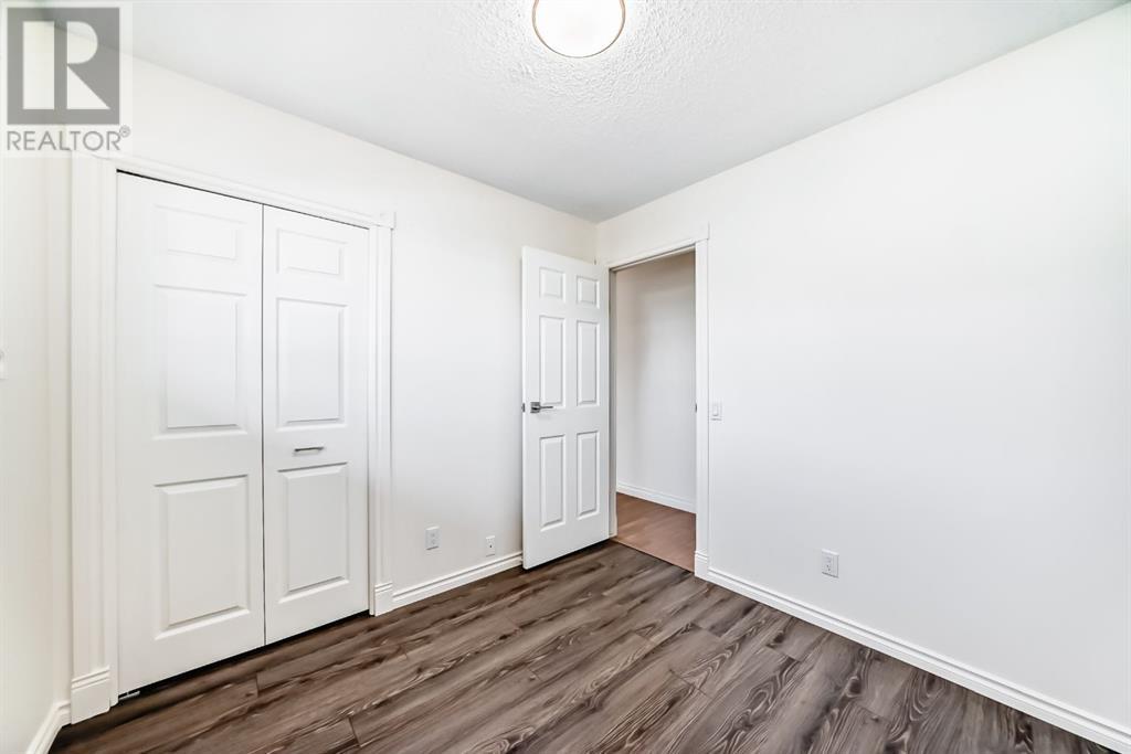 Single Family House Bungalow for Sale in  Penswood Place Penbrooke Meadows Calgary 