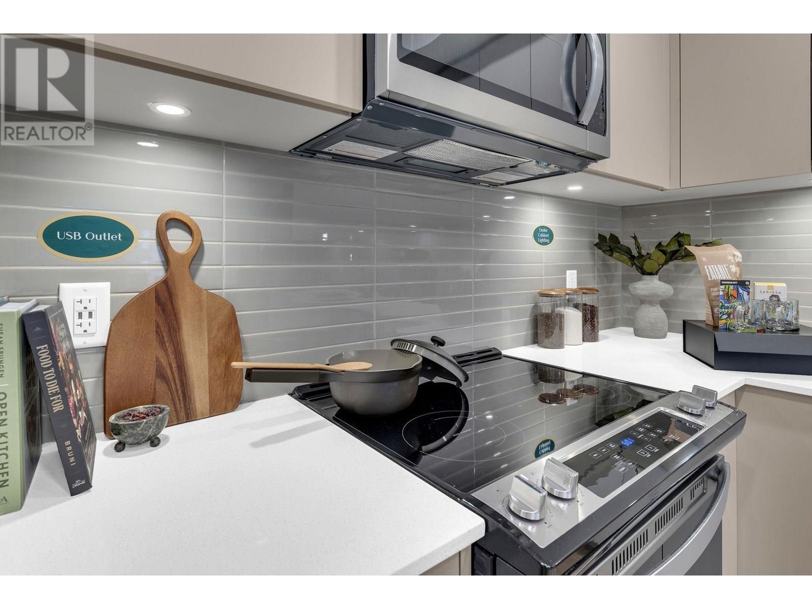 B221 2515 HACKETT CRESCENT, Other Islands