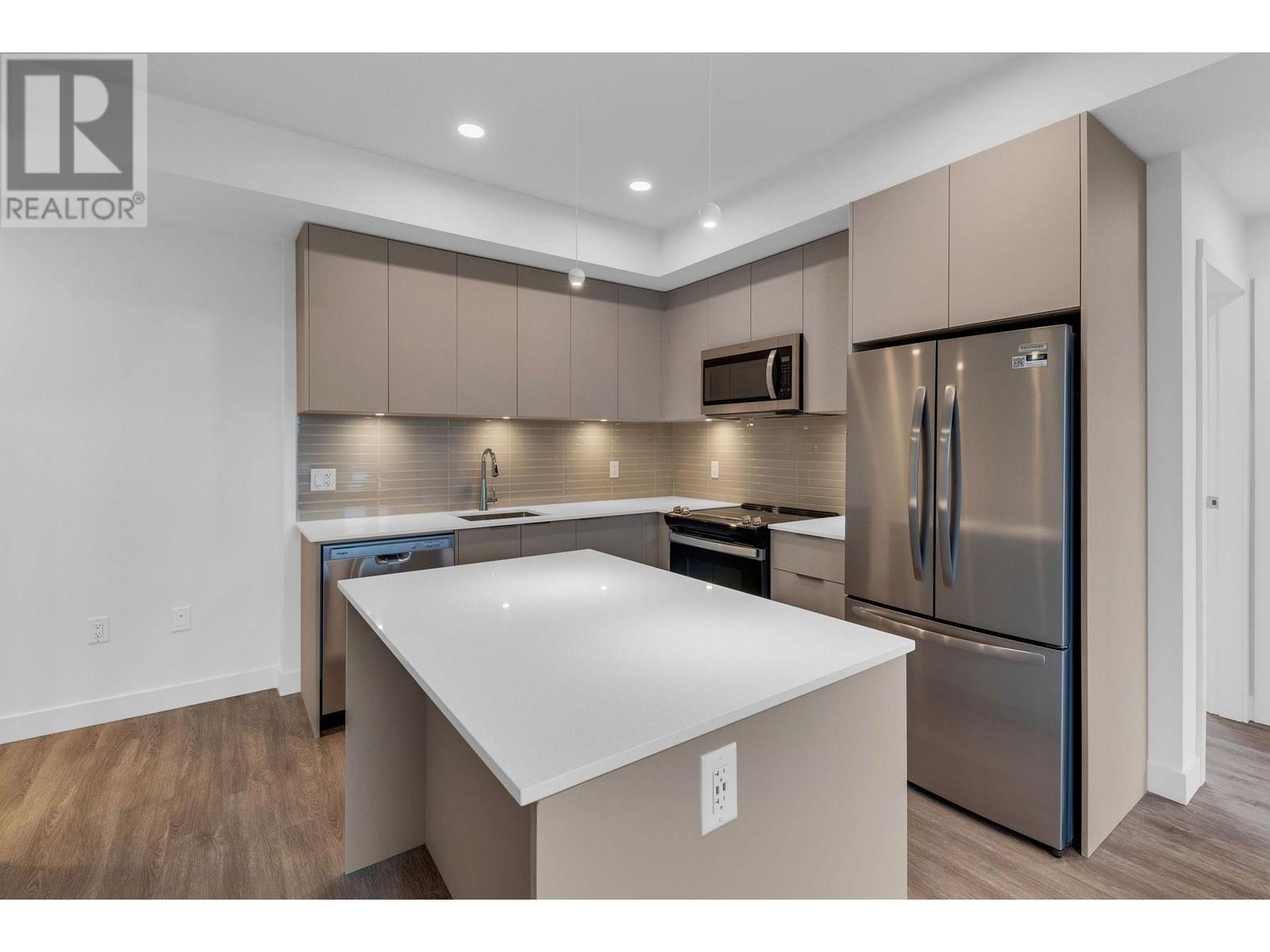 A205 2515 HACKETT CRESCENT, Other Islands