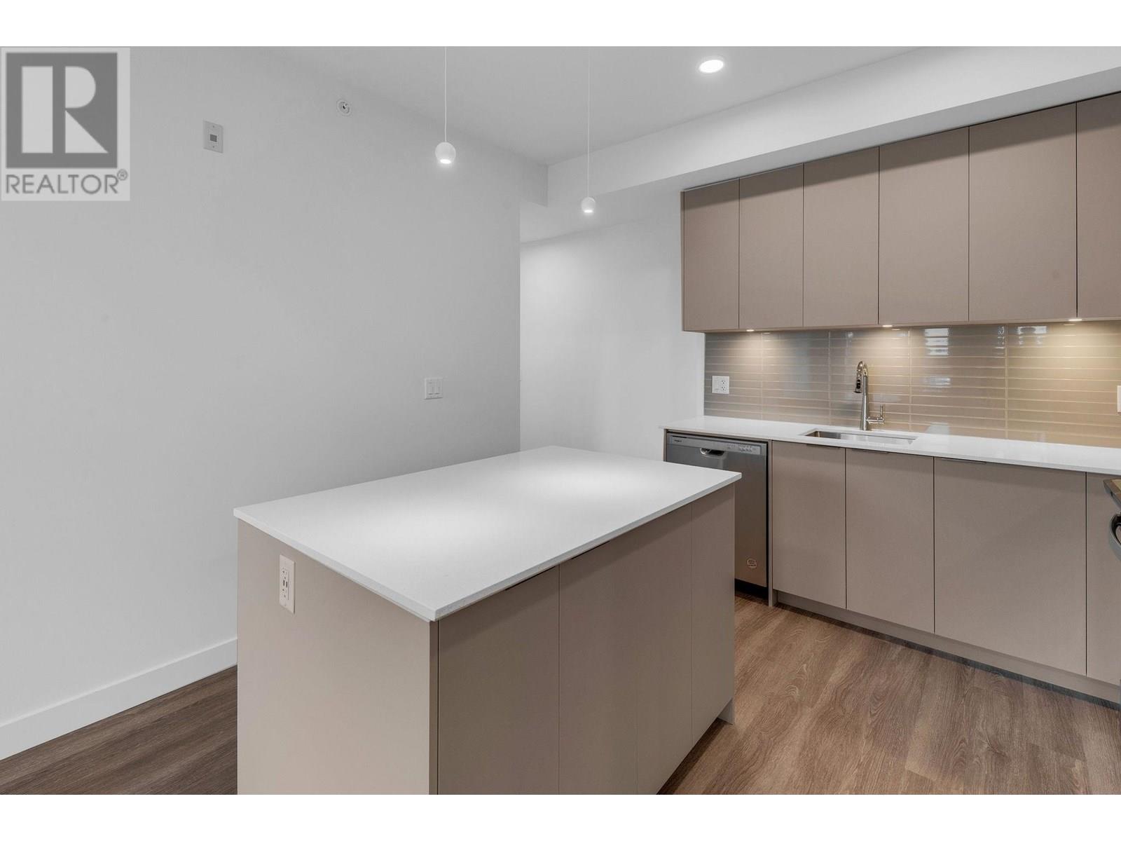 A205 2515 HACKETT CRESCENT, Other Islands