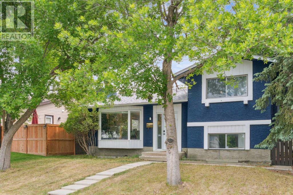159 Woodbrook Way SW, Calgary, Alberta
