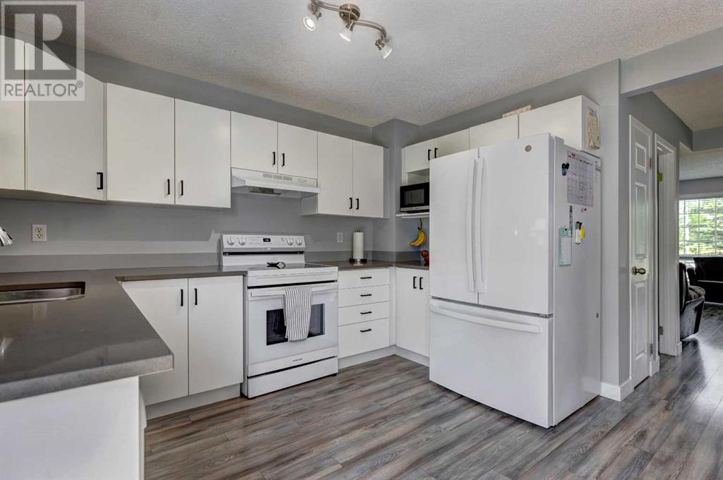 Single Family House for Sale in  Mt Aberdeen Close SE McKenzie Lake Calgary 