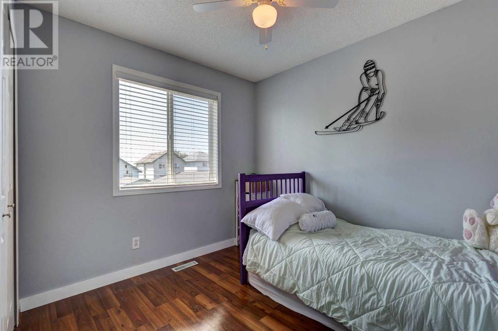 Single Family House for Sale in  Mt Aberdeen Close SE McKenzie Lake Calgary 