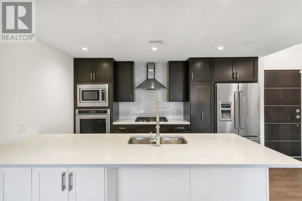 Single Family House for Sale in    Avenue NW Parkdale Calgary 