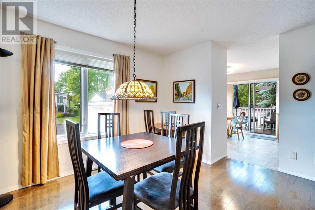 Single Family House Bungalow for Sale in  Ceduna Park SW Cedarbrae Calgary 