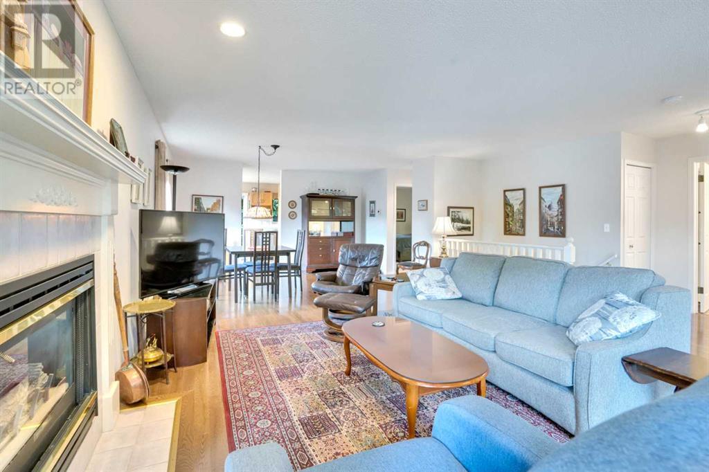 Single Family House Bungalow for Sale in  Ceduna Park SW Cedarbrae Calgary 