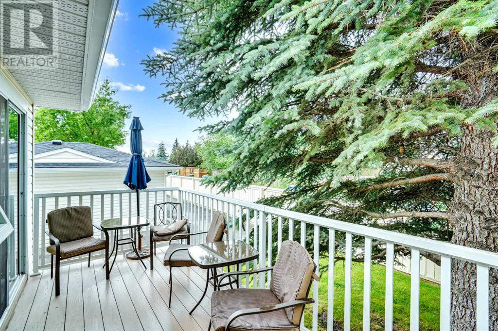 Single Family House Bungalow for Sale in  Ceduna Park SW Cedarbrae Calgary 