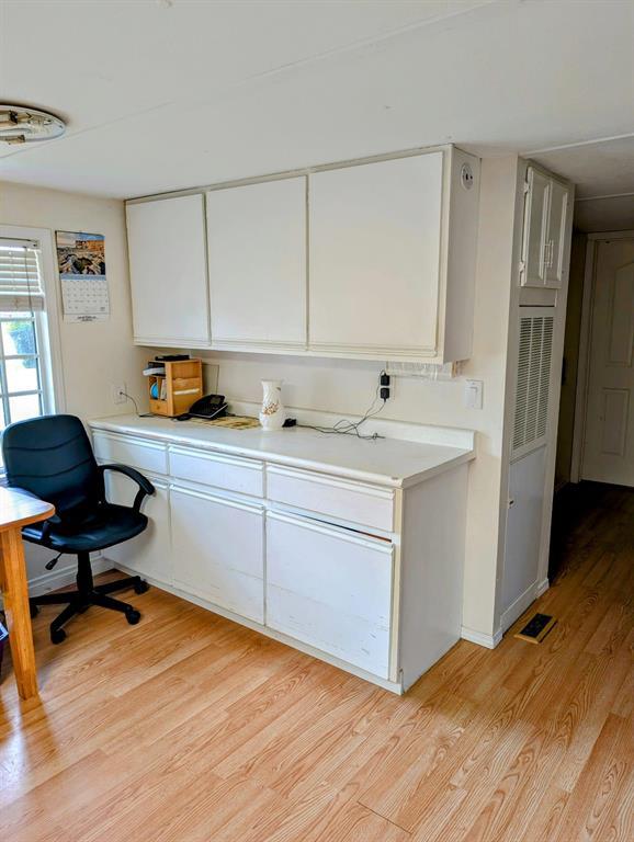 Photo 8 of 88 96 77 E Road, South Junction MB