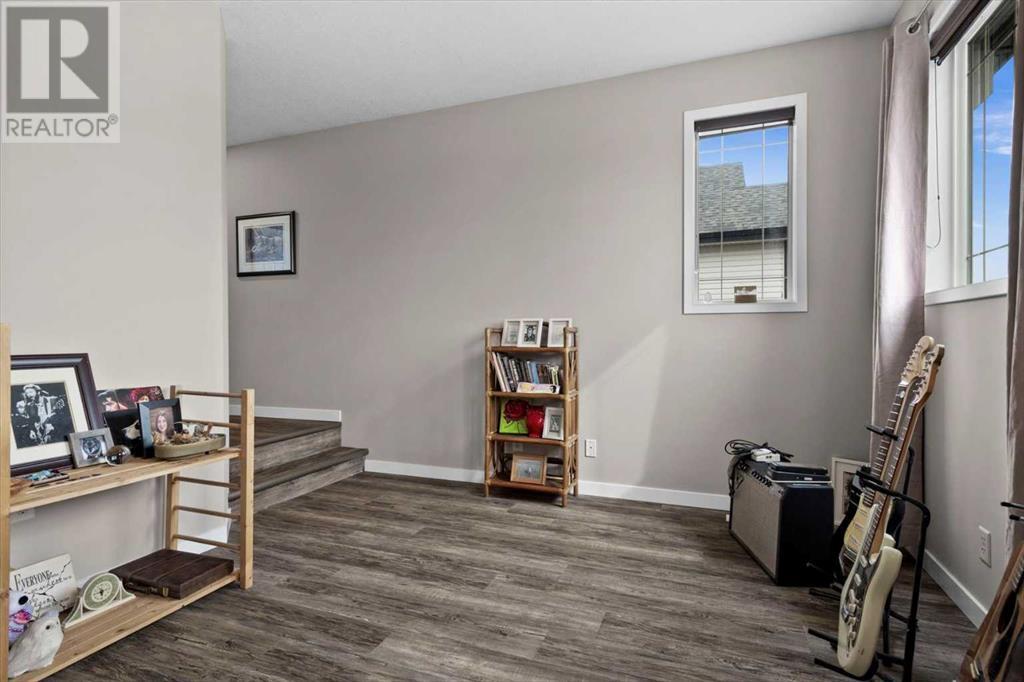 Single Family House for Sale in  Royal Oak Bay NW Royal Oak Calgary 