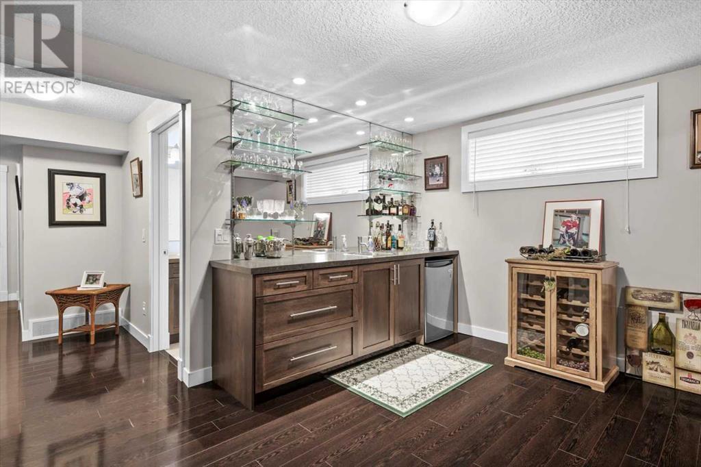 Single Family House for Sale in  Royal Oak Bay NW Royal Oak Calgary 