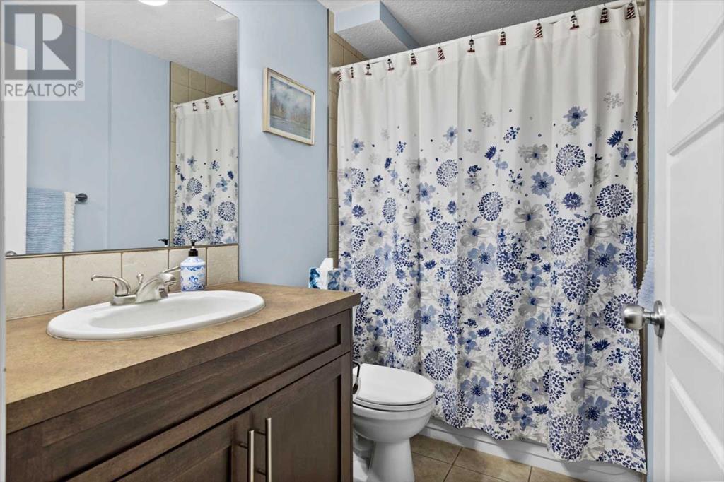Single Family House for Sale in  Royal Oak Bay NW Royal Oak Calgary 