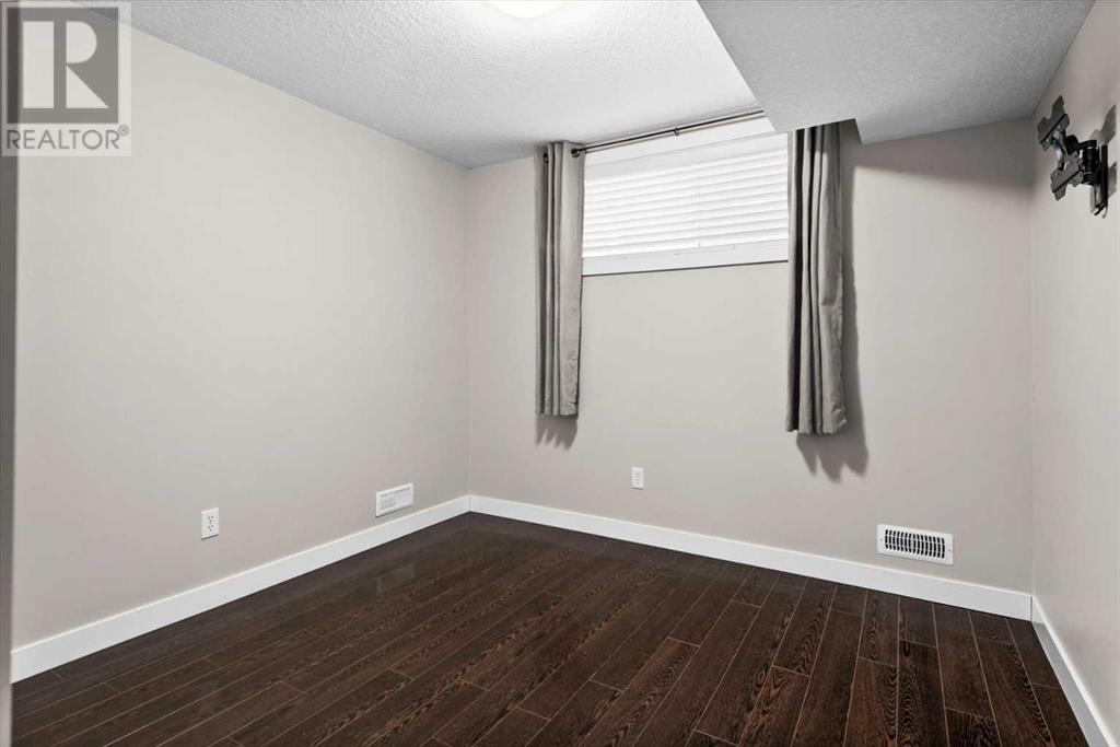 Single Family House for Sale in  Royal Oak Bay NW Royal Oak Calgary 