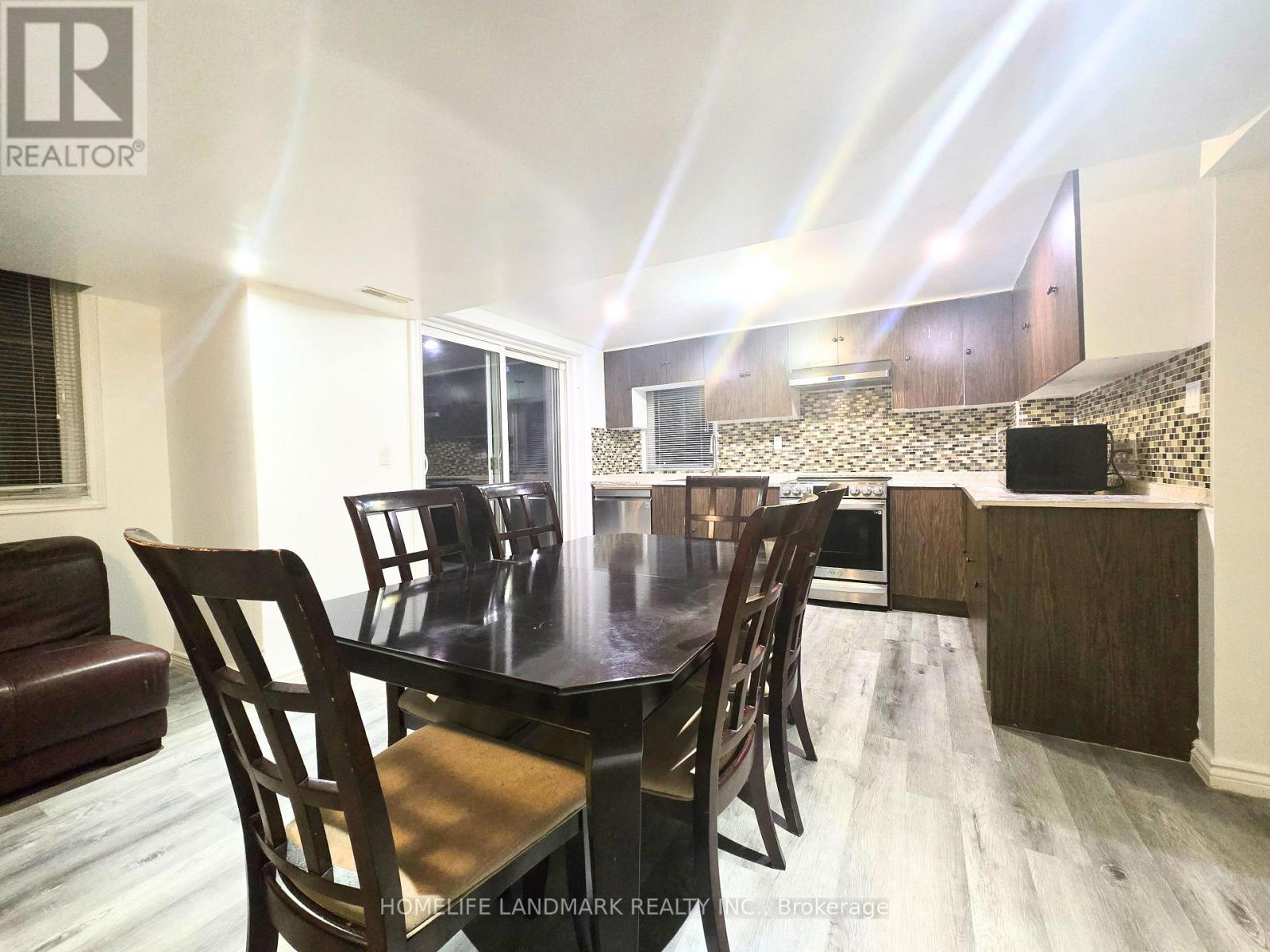 Single Family House for Sale in BSMT   WILLIAM BOWES BOULEVARD Vaughan (Patterson) 