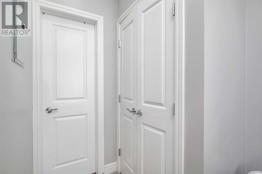 Single Family House for Sale in    Avenue SW Downtown Commercial Core Calgary 