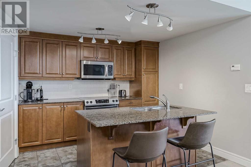 Single Family House for Sale in    Avenue SW Downtown Commercial Core Calgary 