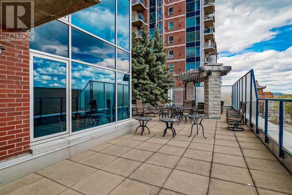 Single Family House for Sale in    Avenue SW Downtown Commercial Core Calgary 