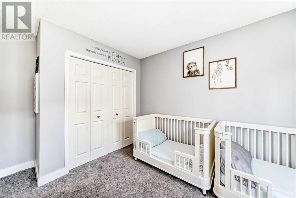 Single Family House 4 Level for Sale in  Hidden Creek Terrace NW Hidden Valley Calgary 