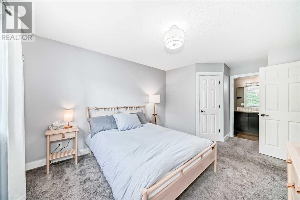 Single Family House 4 Level for Sale in  Hidden Creek Terrace NW Hidden Valley Calgary 