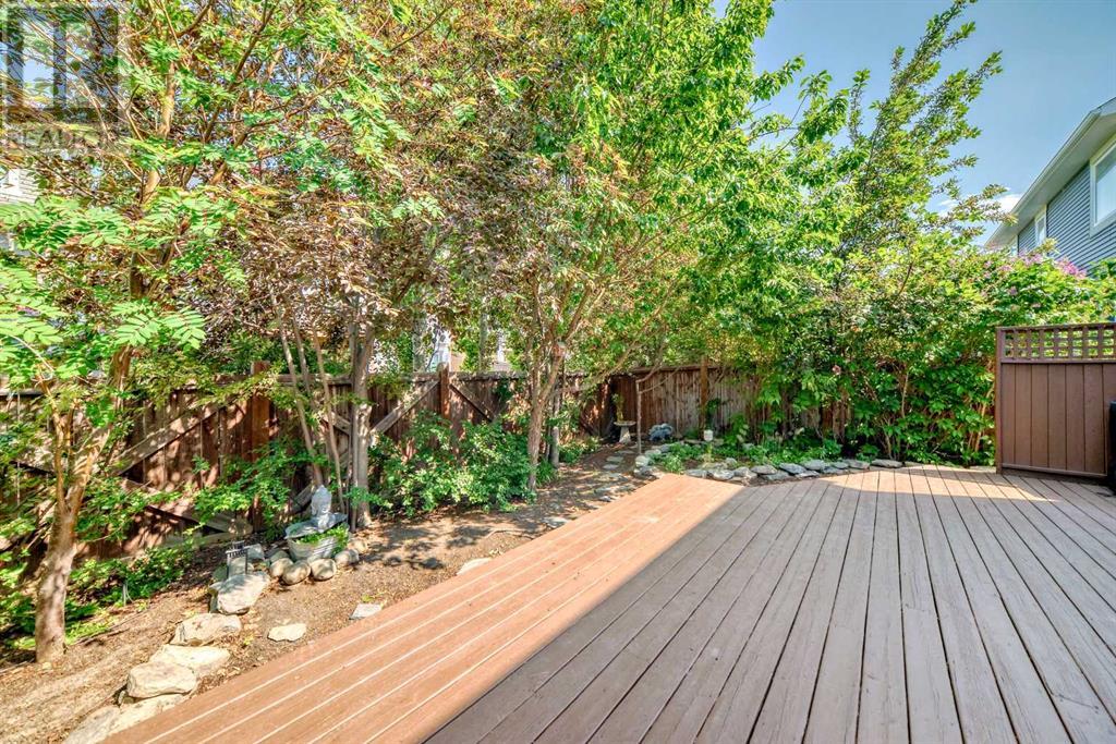 Single Family House 4 Level for Sale in  Hidden Creek Terrace NW Hidden Valley Calgary 