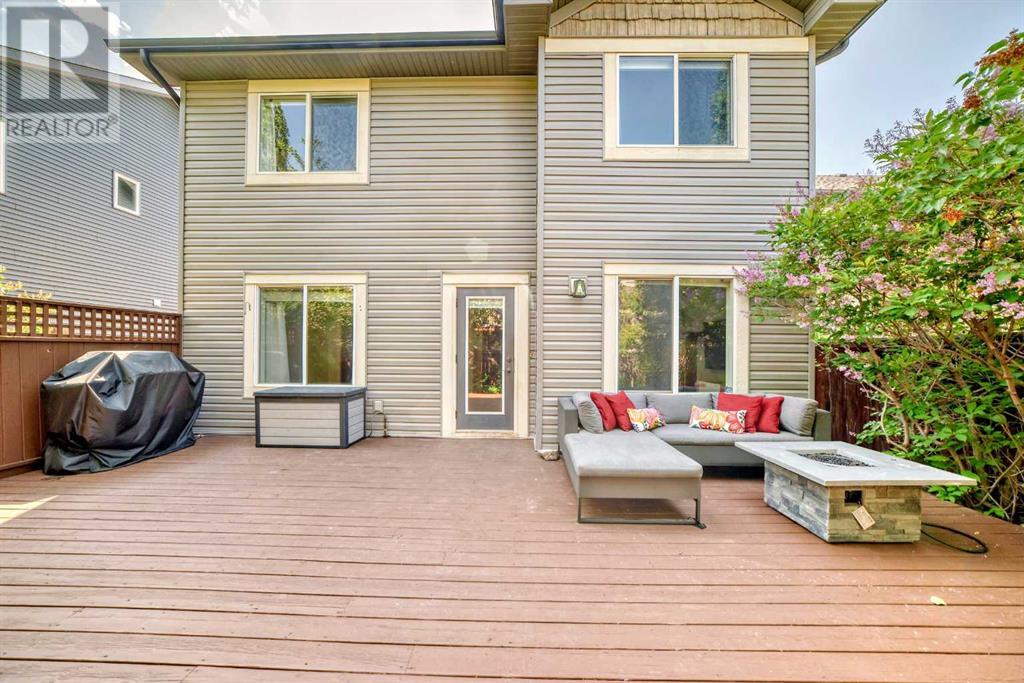 Single Family House 4 Level for Sale in  Hidden Creek Terrace NW Hidden Valley Calgary 
