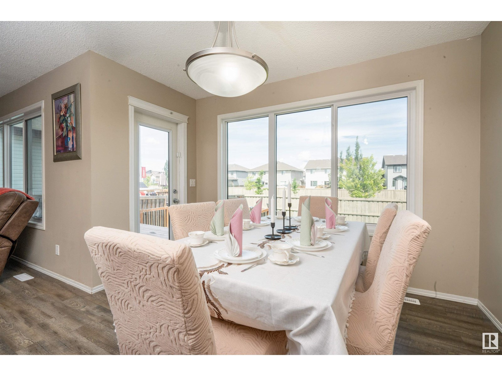 Photo 8 of 14 Santana Cres, Fort Saskatchewan AB