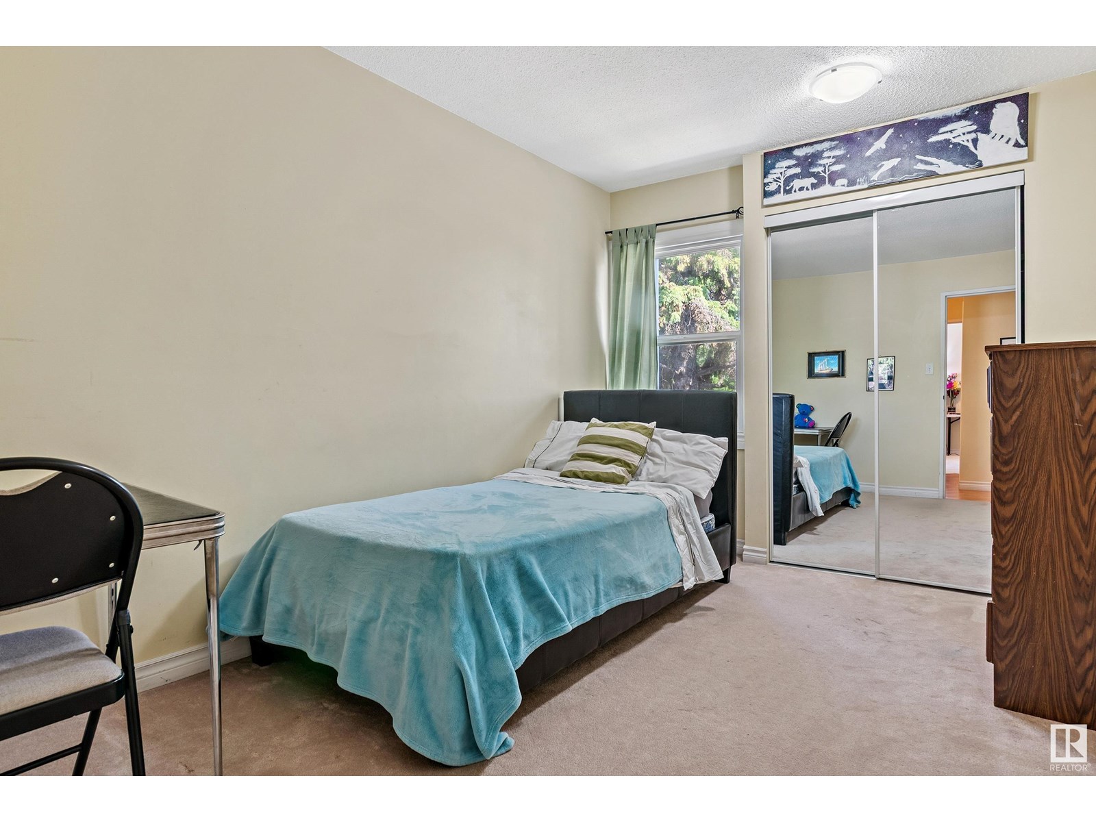 Photo 15 of C 7 Garden Grove Gv Nw, Edmonton AB