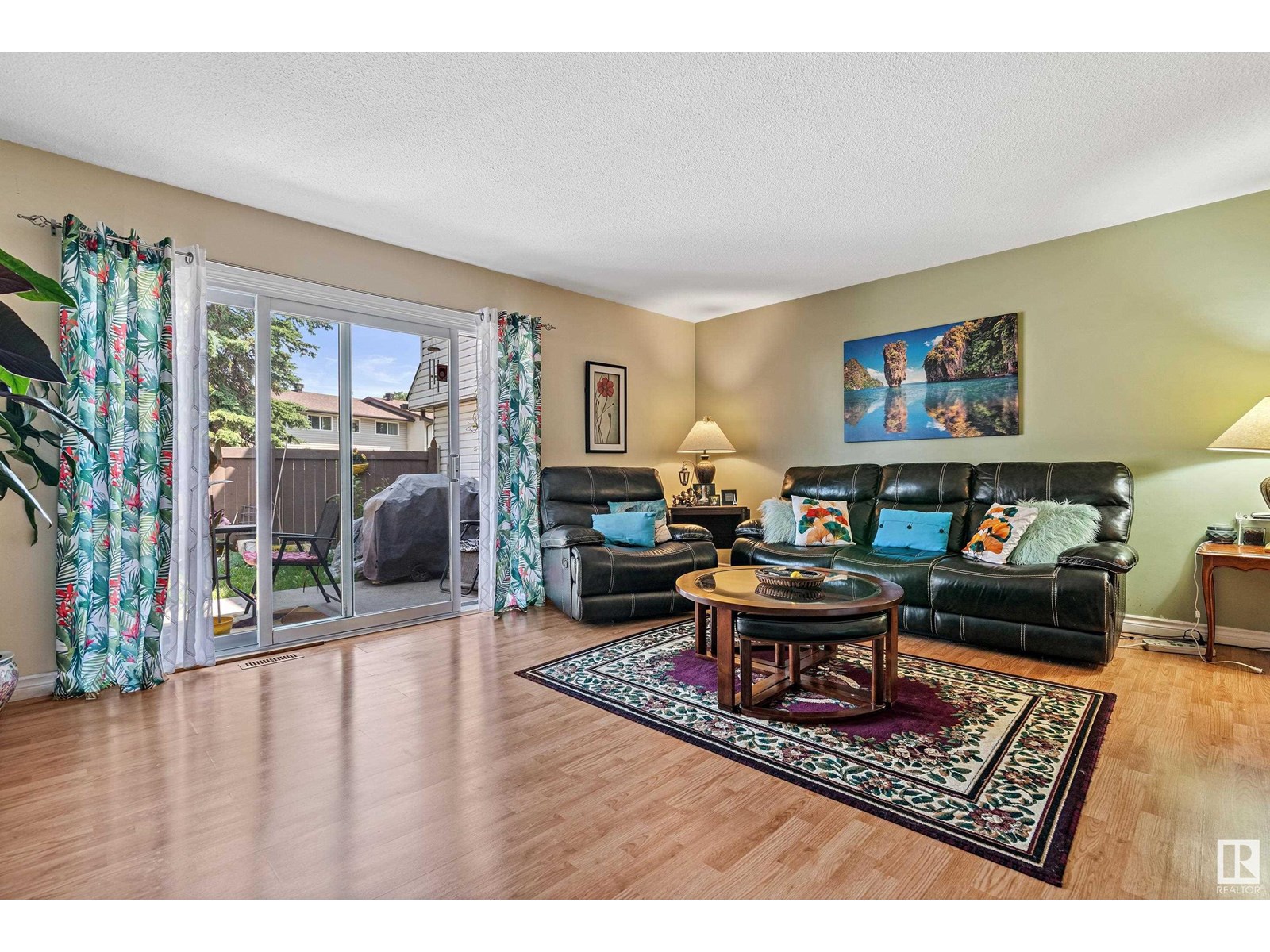 Photo 4 of C 7 Garden Grove Gv Nw, Edmonton AB