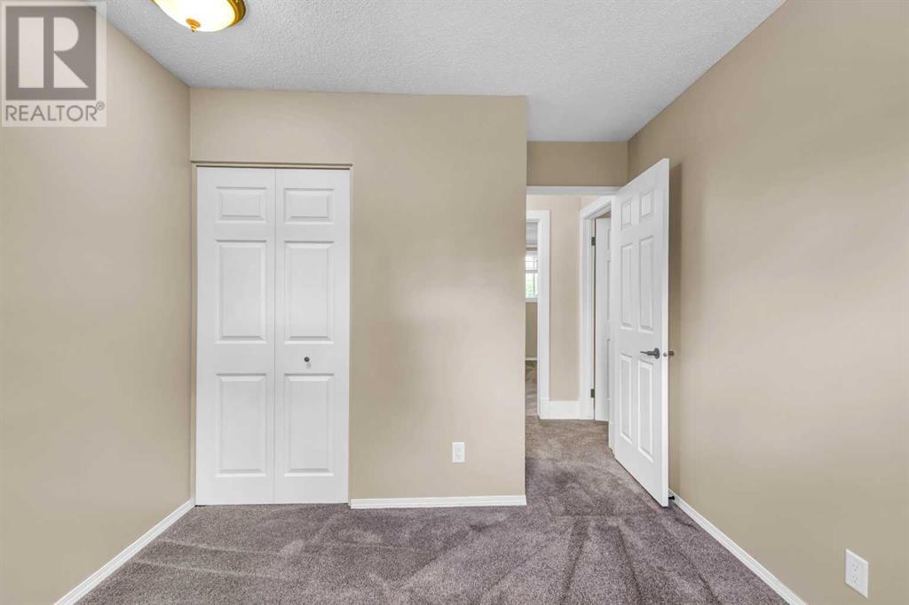 236 Queen Tamara Way SE Photo 22 - Calgary Real Estate