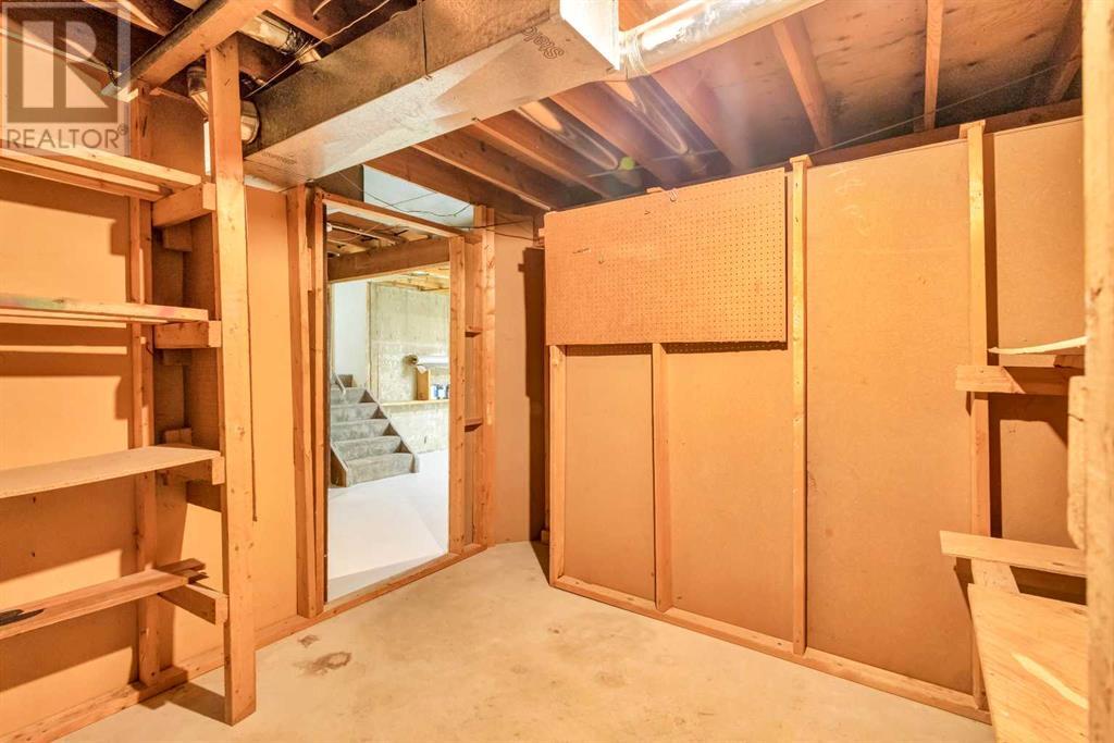 236 Queen Tamara Way SE Photo 36 - Calgary Real Estate