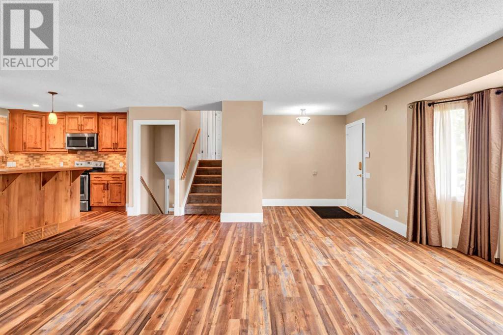 236 Queen Tamara Way SE Photo 8 - Calgary Real Estate