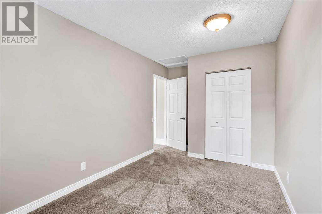 236 Queen Tamara Way SE Photo 24 - Calgary Real Estate