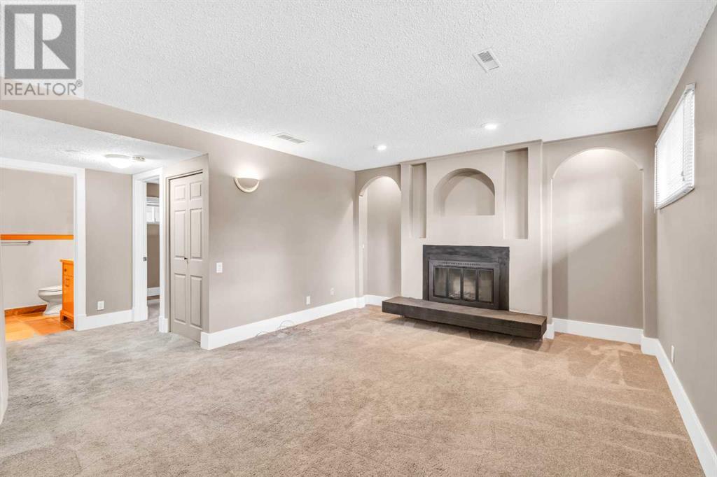 236 Queen Tamara Way SE Photo 27 - Calgary Real Estate