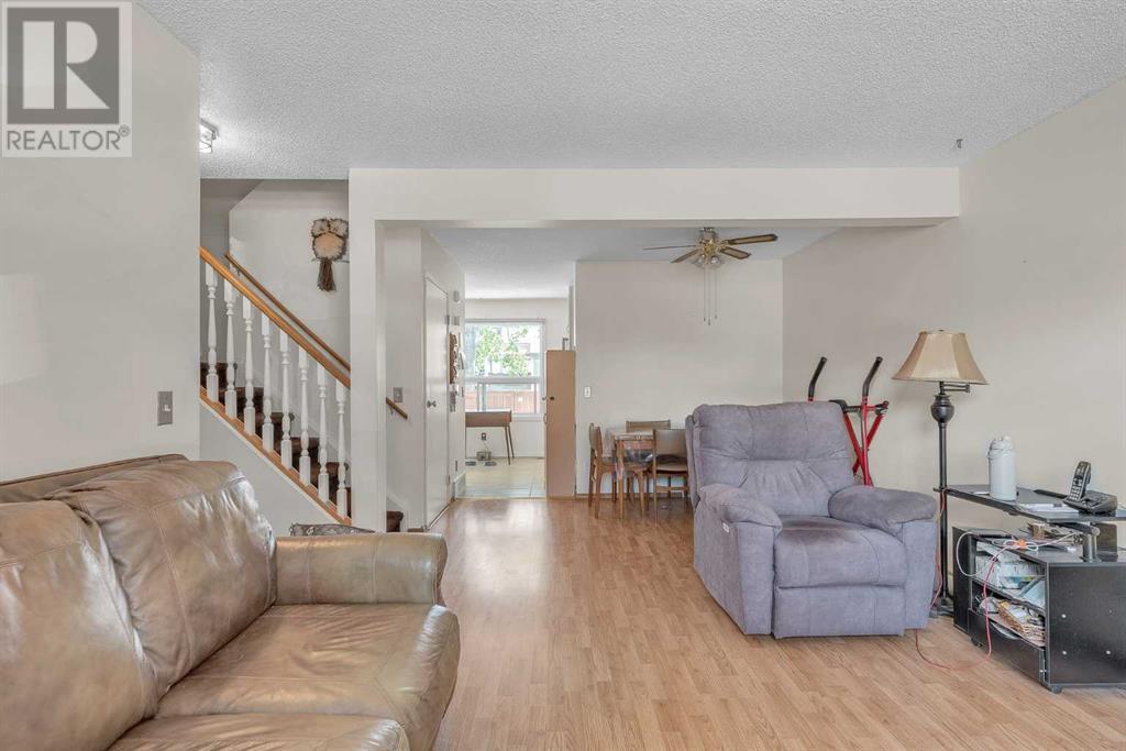 Single Family House for Sale in    Street NE Temple Calgary 