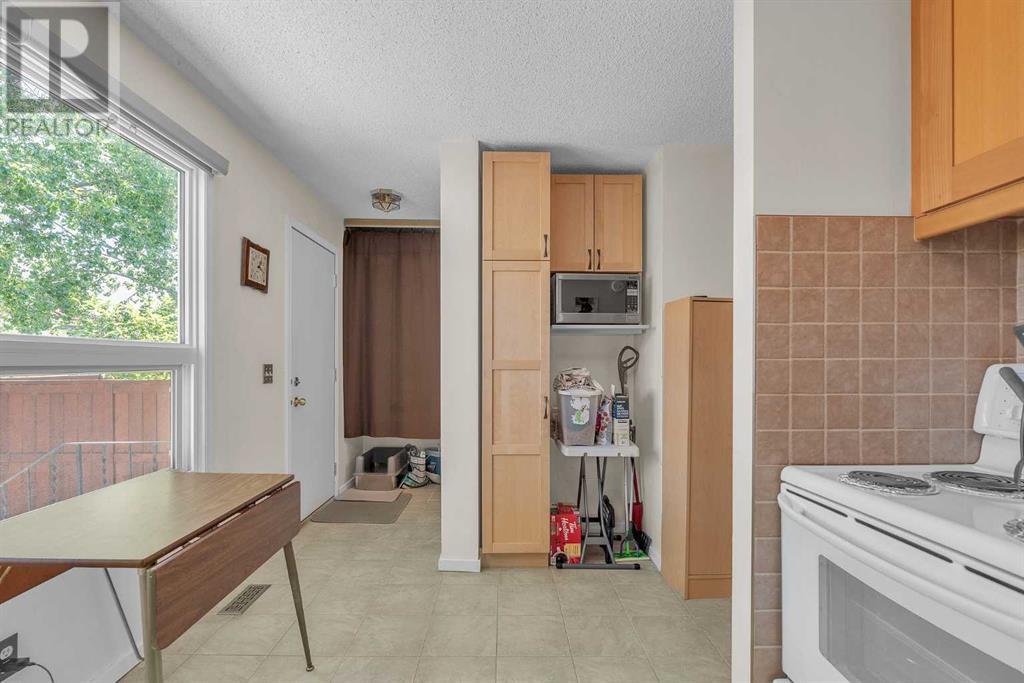 Single Family House for Sale in    Street NE Temple Calgary 