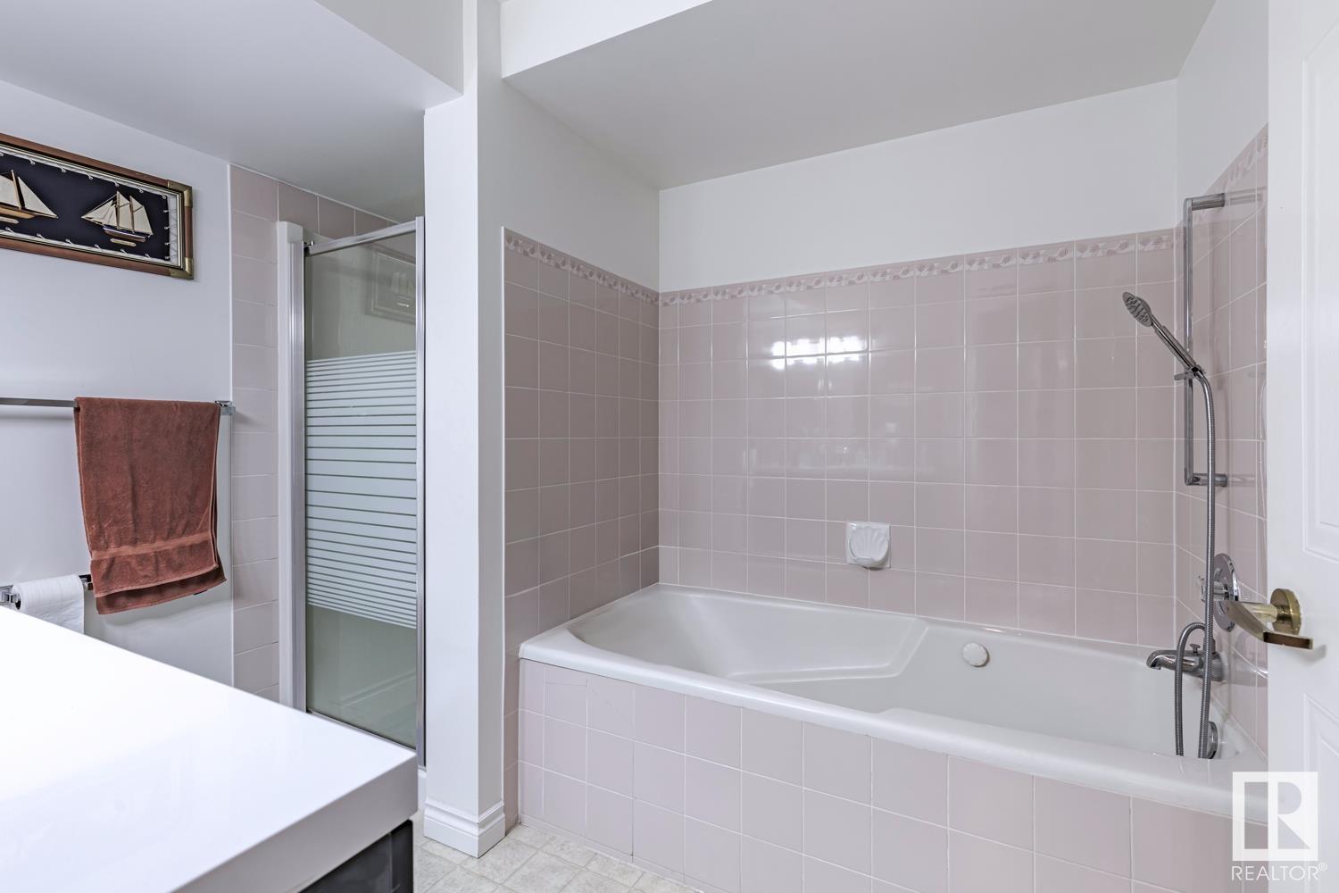 #516 3 Perron ST, St. Albert