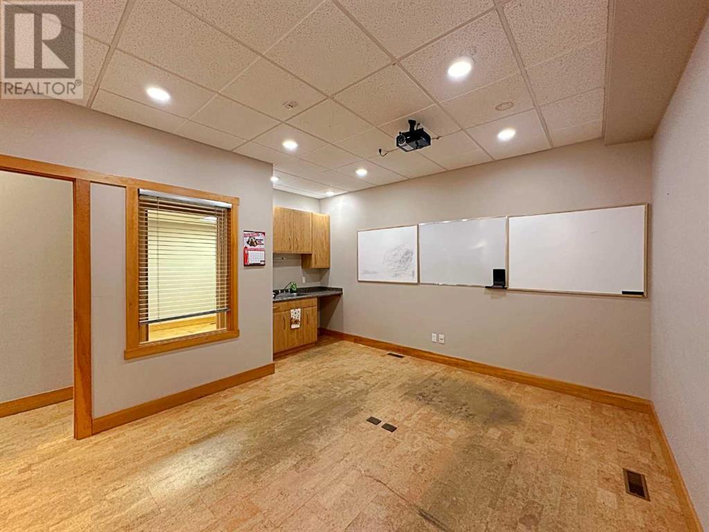 Photo 42 of 6 B 380 Mackenzie Boulevard, Fort Mcmurray AB