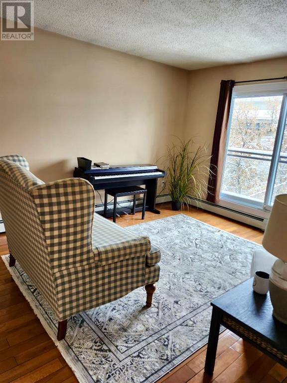 Single Family House for Sale in    Avenue SW Sunalta Calgary 