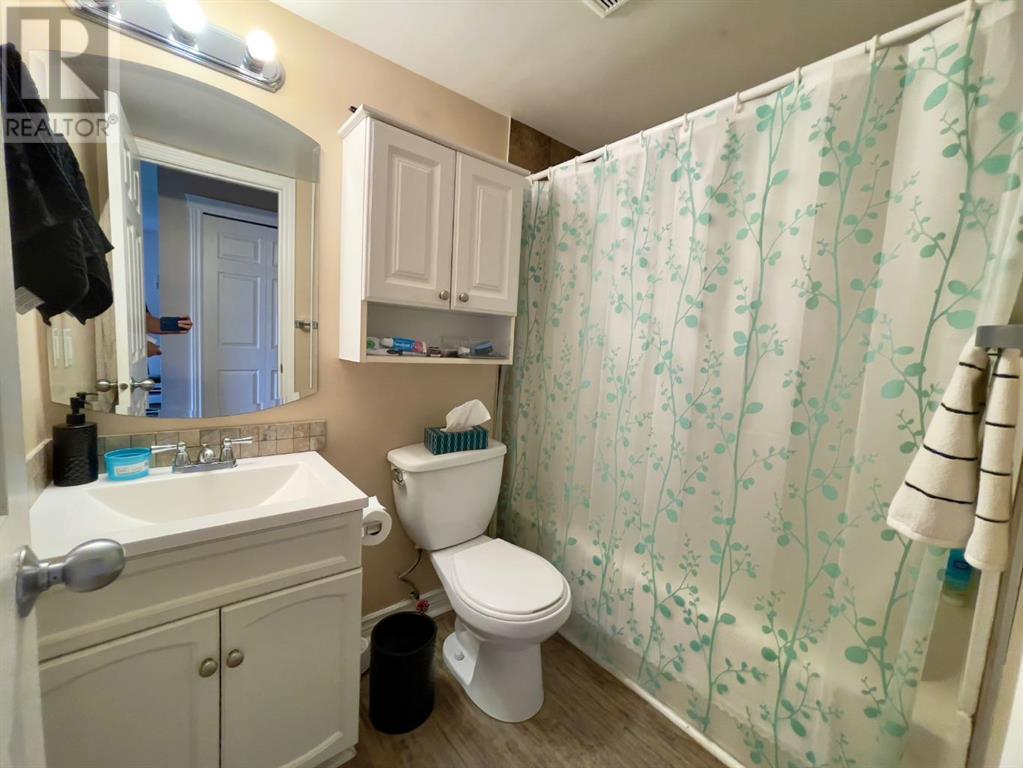 Single Family House for Sale in    Avenue SW Sunalta Calgary 