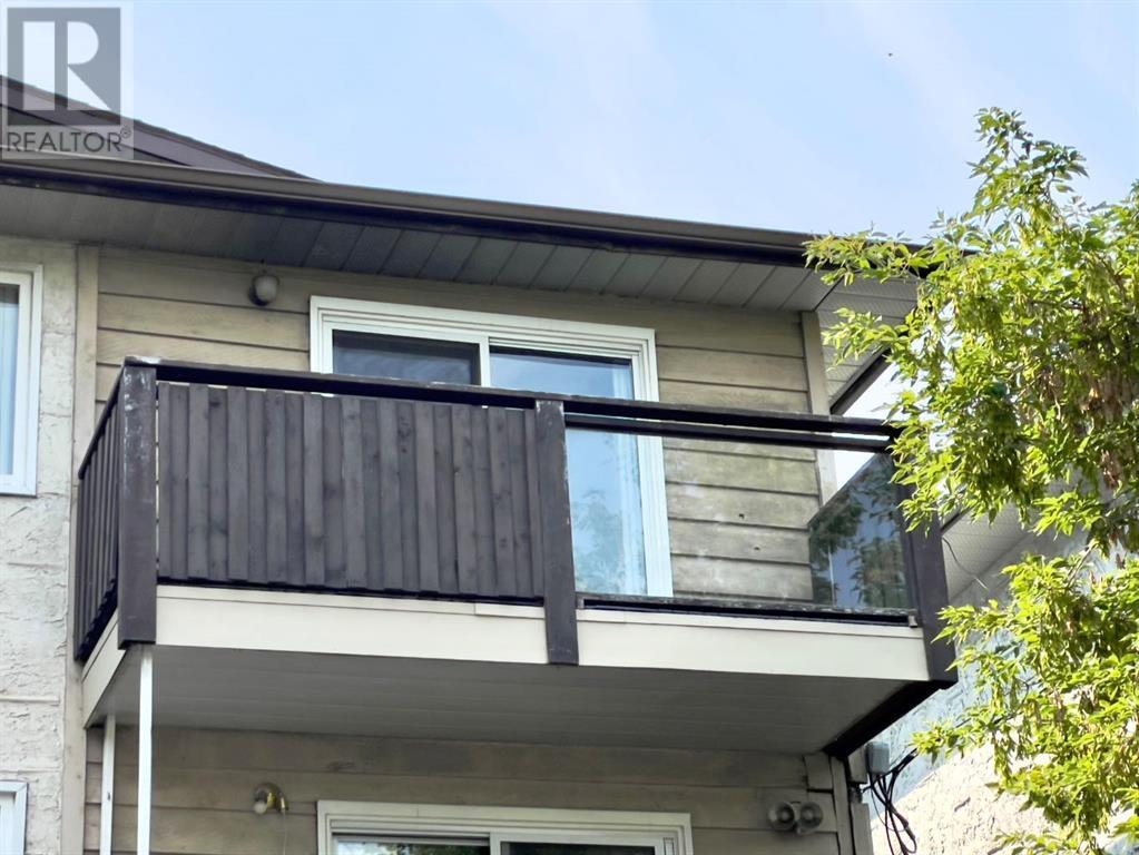 Single Family House for Sale in    Avenue SW Sunalta Calgary 