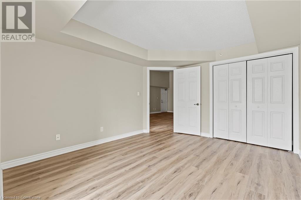 Photo 16 of 2075 Appleby Line Unit 407, Burlington ON