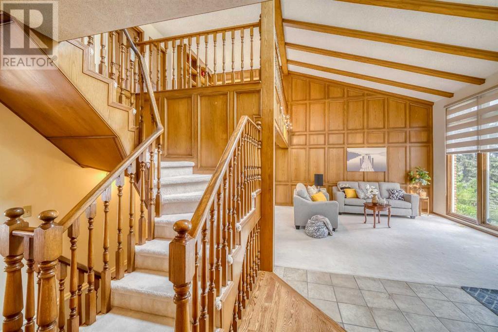 Single Family House for Sale in  Edgehill Court NW Edgemont Calgary 