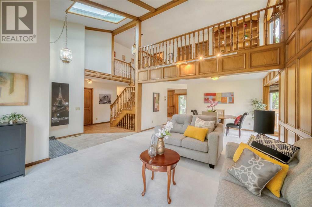 Single Family House for Sale in  Edgehill Court NW Edgemont Calgary 