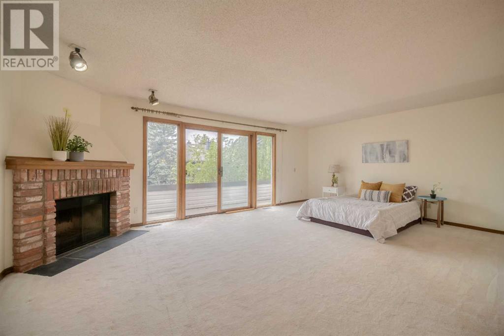 Single Family House for Sale in  Edgehill Court NW Edgemont Calgary 