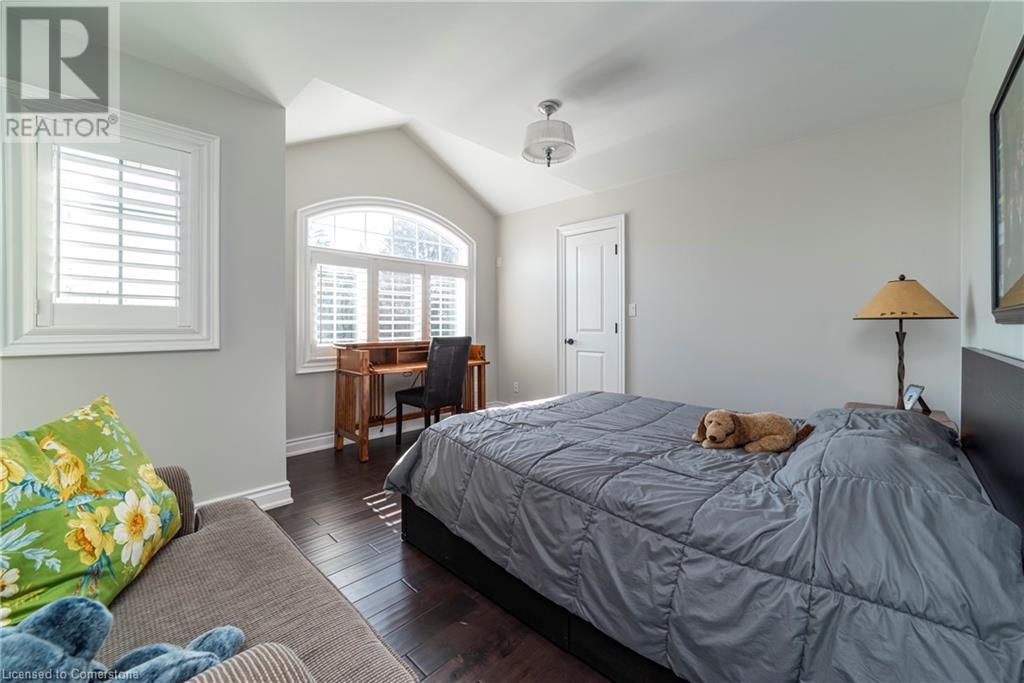 Photo 10 of 67 Alma Street, Dundas ON