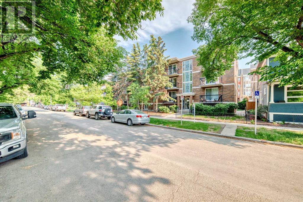 Single Family House for Sale in    Avenue SW Lower Mount Royal Calgary 